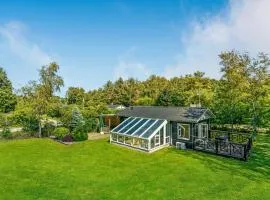 Stunning Home In Fårvang With Wifi
