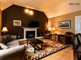 Mountain View Villas One Bedroom Suite，科靈伍德的小屋