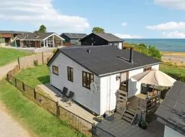1 Bedroom Stunning Home In Allingåbro