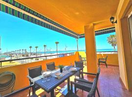 Beachfront Duplex 1ª línea & Terraces Oceanfront, ξενοδοχείο σε El Puerto de Santa María