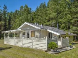 Three-Bedroom Holiday Home In Ans By