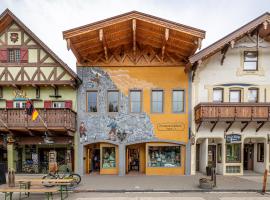 Bavarian Lodge Suites, hotel in Leavenworth