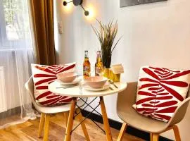 Super 1 Bed room Condo in Warszawa center、ワルシャワのコンドミニアム