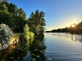 Beautiful luxury family home surrounded by nature and water and only 15 minutes from city center