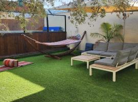 Amy's paradis גן העדן של איימי, hotell med boblebad i &lsquo;Isfiyā