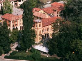 Villa Scati Apartments, lággjaldahótel í Melazzo
