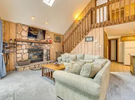 6 Mi to Skiing Poconos Winter Escape with Game Room
