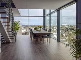 Lovely Home In Sandefjord With Jacuzzi, hotel v destinaci Sandefjord