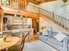 Riverfront Deck Outdoor Retreat in Fairhope!