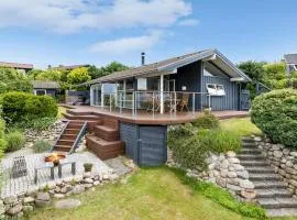 3 Bedroom Lovely Home In Ebeltoft