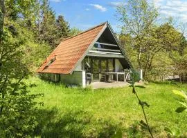4 person holiday home in Ebeltoft-By Traum