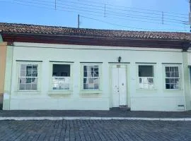 Maria Candida Hospedaria