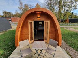 10 Premium Camping Pod "Südfall", tiny house in Silberstedt