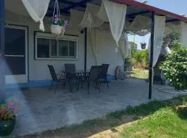 Aristoteles Apartments