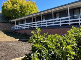 Lake Jindabyne Lodge, hotel in Kalkite