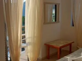 Limnos Myrina Romeikos Gialos Petite Studio 5