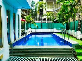 Daksh Elite Candolim, Goa, hotel v destinaci Goa