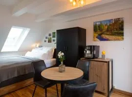 NEU! Bergblick mit Balkon Boxspringbett Kaffeevollautomat inkl Bettwäsche Handtücher #MeeneFewo de
