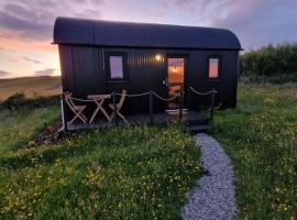 Wild Meadow Huts, hotel v destinaci Doolin
