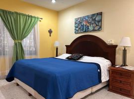 Casa Belisario - Pet Friendly, homestay in Mazatlán