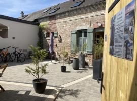 LE CLOS DE BEAUCHAMP APPARTEMENT Le BORD DE MER 2 vélos sont disponibles gratuitement, hotel in Saint-Valery-sur-Somme