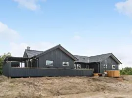 Amazing Home In Rømø With Wifi
