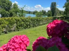 The little lake Verona villa