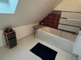 Chambre chez thomas