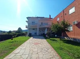 Iliana's House