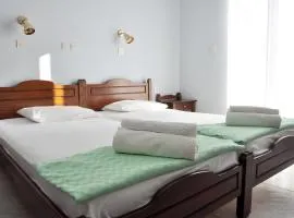 Glaros Rooms