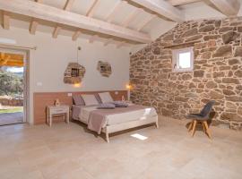 Ammentos, hotel with parking in Palau