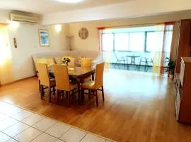 Apartment Bile - close to the beach, shops, airport