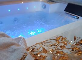 Bélénos - Suites & Spa、Bligny-sur-Oucheのホテル