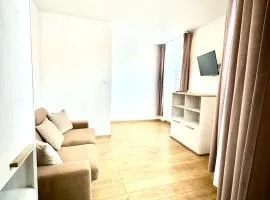 DOMAX Jaworzynska 25