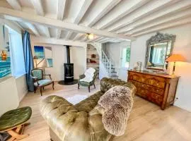 Maison charmante avec jacuzzi et cours d'eau