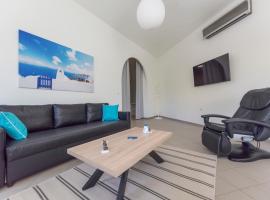 Santorini Pictures apartment，位于安坡里奥圣托里尼的酒店