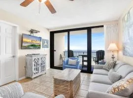 Island Winds West 774 Walk to Hangout beachfront kiddie pool