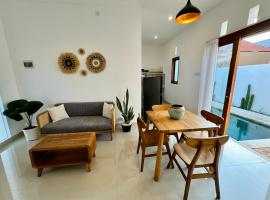 Lily House Cozy 2 bedrooms Villa with Pool in Bukit