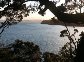 Auckland Clifftop, Hotel in Auckland