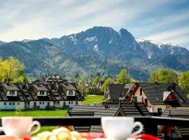 Grand Podhale Resort&Spa Zakopane - Jacuzzi - Sauna fińska i Łaźnia parowa - Widok na Tatry
