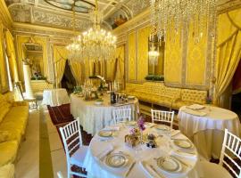 Palazzo Cherubini-Pools & Wellness, hotel in Rossano