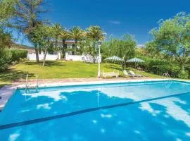 Nice Home In Higuera De La Sierra
