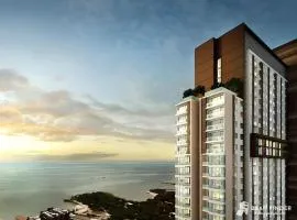 Sea View Spacious Condo Near Walking Street