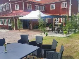 Sjugare Gård Bed & Breakfast