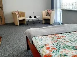 FALEZA Dębina