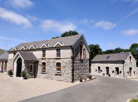 Moynure House Boutique B&B & Separate Two bedroom Chalet, hotel v destinaci Athlone