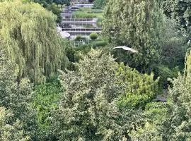 West London Lux 2 Bedroom Apartment - Free parking - Lake view - Wembley Stadium 5KM