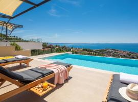 Olive paradise-heated pool- romantic getaway for 2, hotel v destinaci Podstrana