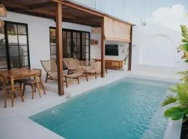 Brandon Villa Lovina with Private Pool