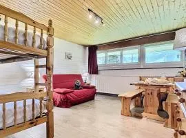 Résidence Neige Et Soleil - Studio 4 personnes à Tignes au pied des pistes et proche des commerces dans le quartier du Rosset. Studio très bien agencé avec MAE-1806